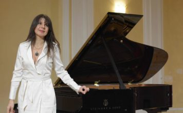 La pianista italo-ucraina Anna Kravtchenko al Cucinelli di Solomeo