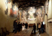 Connesi festeggia il Natale con i successi del 2025