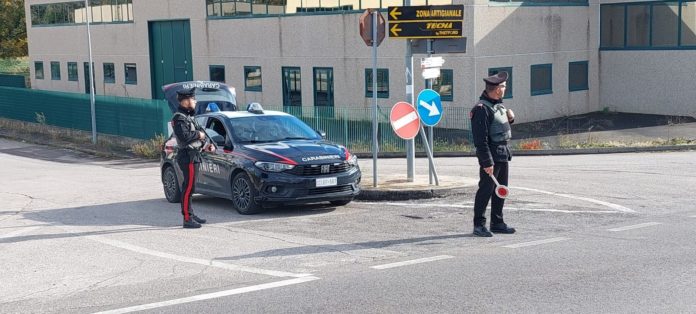 Terni, viola il divieto di avvicinamento alla ex. Arrestato 59enne