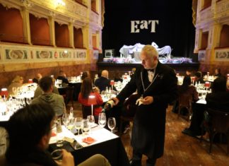 EaT – Enogastronomia a Teatro: chiude tra emozioni e sold out la quarta edizione dell’evento che ha portato in scena l’arte della tavola