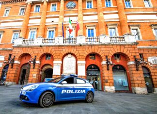 Affidata ai servizi sociali, arrestata dalla Polizia di Stato per spaccio